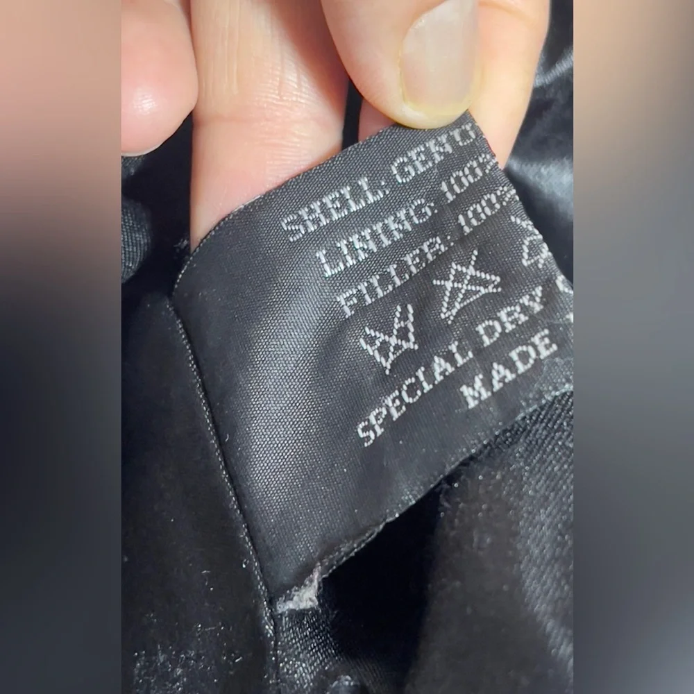 Vintage Elegant Black 💯 Leather Blazer for Women - Picture 10 of 11